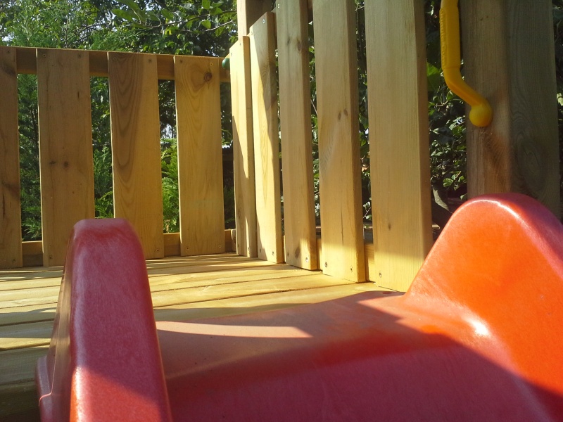 Detský drevený domček Veža 2, šmýkačka 2,20m, pieskovisko, volant, ďalekohľad, EXTRA Jungle Gym rebrík v cene   