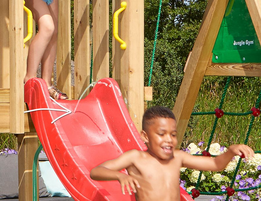 Šmykľavka Jungle Gym 2,65m červená + 2ks bezpečnostné úchytky Handgrip ZDARMA